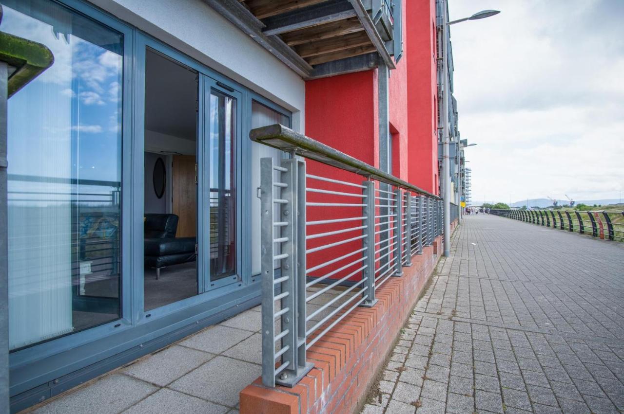Maritime Quarter - 2 Bedroom Apartment - Sa1 Beach Front Fishermans Way Swansea Esterno foto