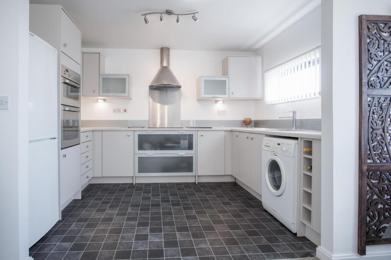 Maritime Quarter - 2 Bedroom Apartment - Sa1 Beach Front Fishermans Way Swansea Esterno foto
