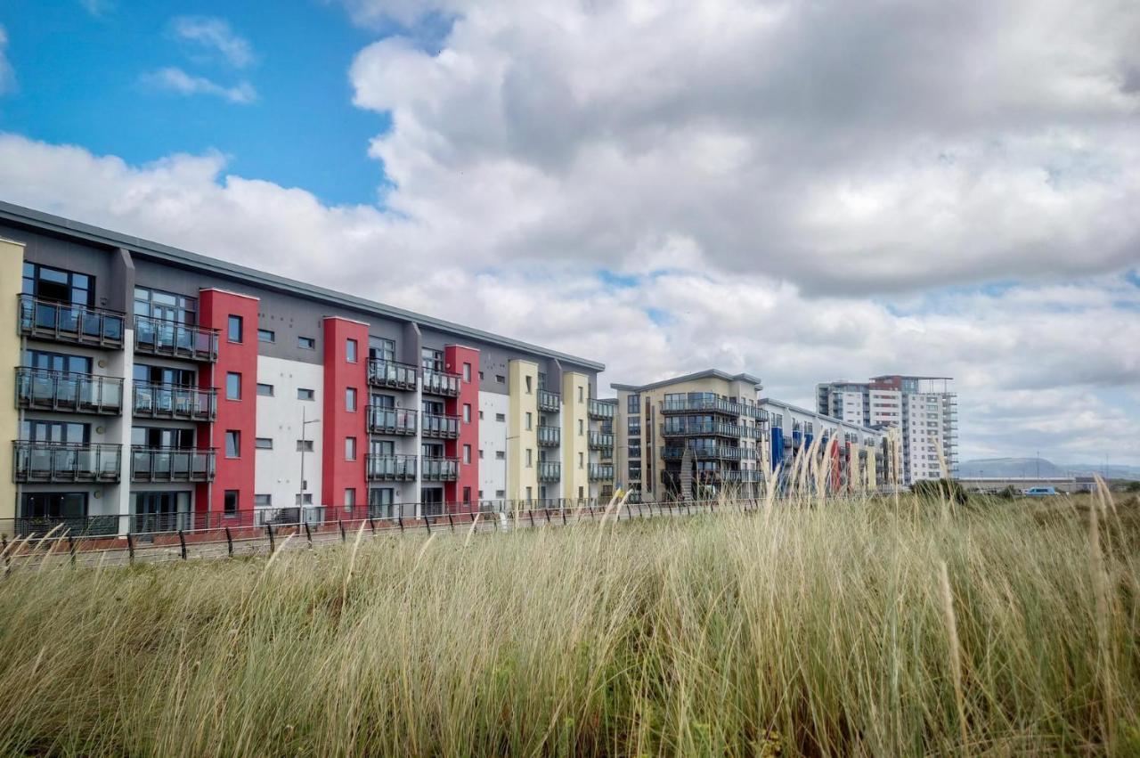 Maritime Quarter - 2 Bedroom Apartment - Sa1 Beach Front Fishermans Way Swansea Esterno foto